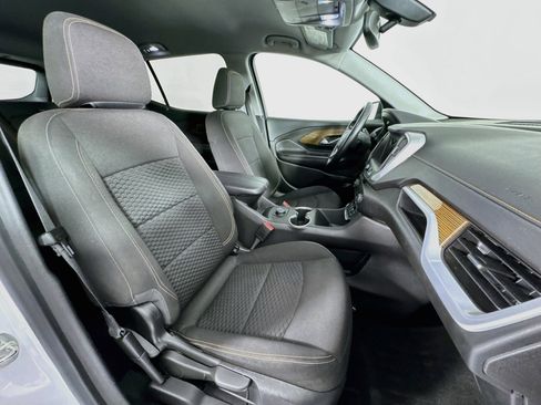 Used 2018 GMC Terrain SLE FWD image 25