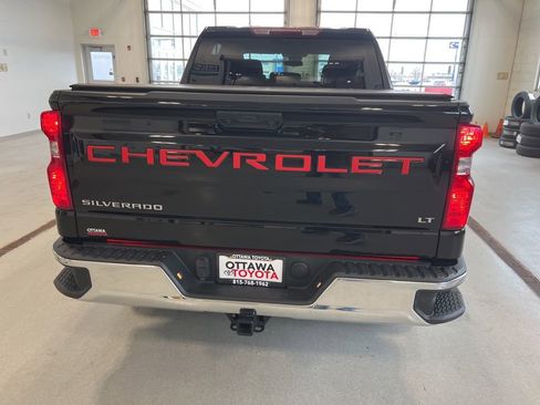 Used 2023 Chevrolet Silverado 1500 LT image 4