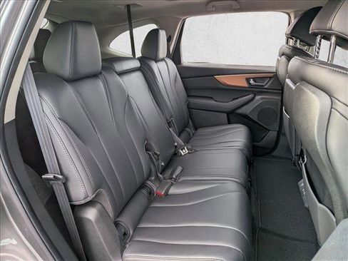 Used 2022 Acura MDX image 18