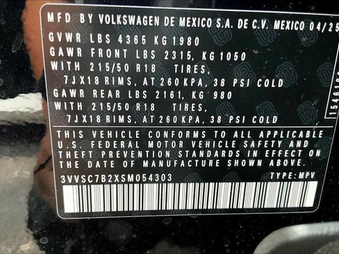 New 2025 Volkswagen Taos SE FWD image 19