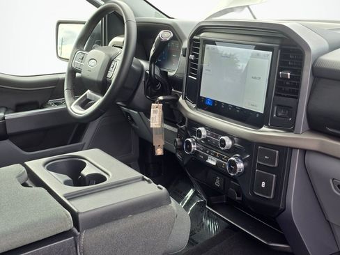 Used 2025 Ford F150 XLT w/ Equipment Group 301A Standard AWD/4WD image 25