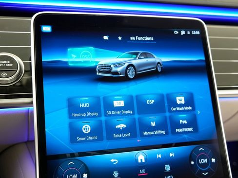 Certified 2025 Mercedes-Benz S 580 4MATIC Sedan image 27