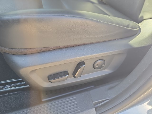 Certified 2023 Nissan Rogue SV w/ SV Premium B Package FWD image 20