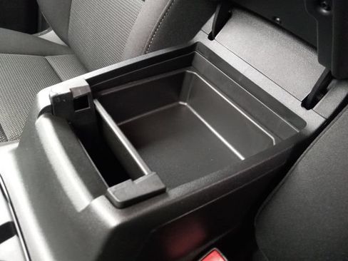 Used 2025 Chevrolet Colorado LT RWD image 22