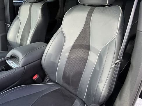 Used 2021 Acura RDX A-Spec image 13