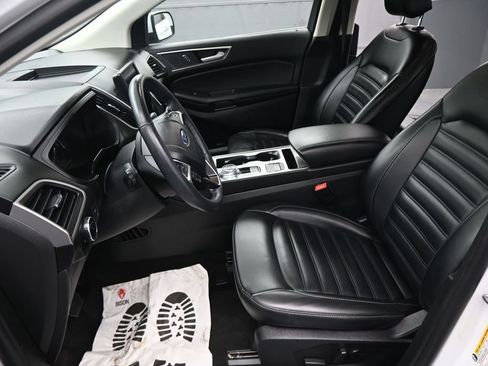 Certified 2024 Ford Edge SEL AWD/4WD image 5