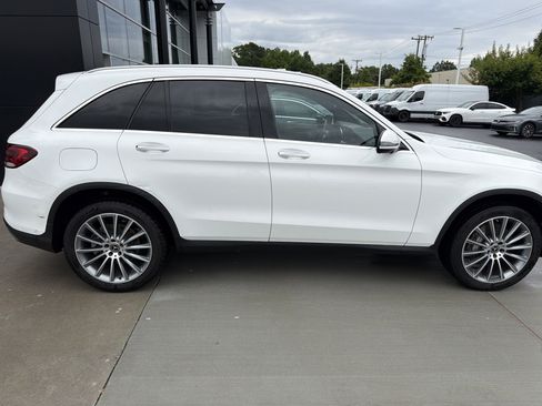 Used 2020 Mercedes-Benz GLC 300 image 2