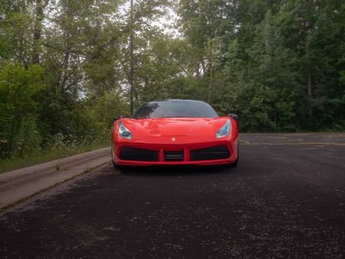 Used 2018 Ferrari 488 Spider RWD image 36