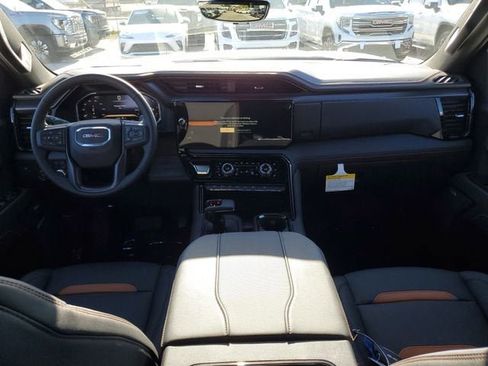 New 2026 GMC Sierra 1500 AT4 w/ AT4 Premium Package AWD/4WD image 13