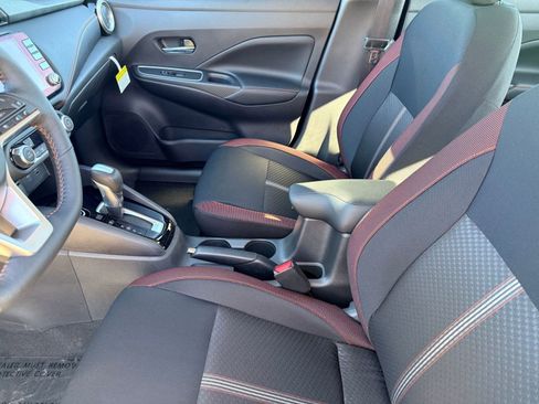 New 2025 Nissan Versa SR w/ Trunk Package image 5