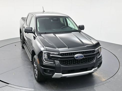 Certified 2025 Ford Ranger XLT w/ Equipment Group 301A High image 39