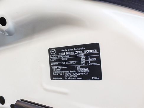 New 2025 MAZDA CX-5 Carbon Edition image 14