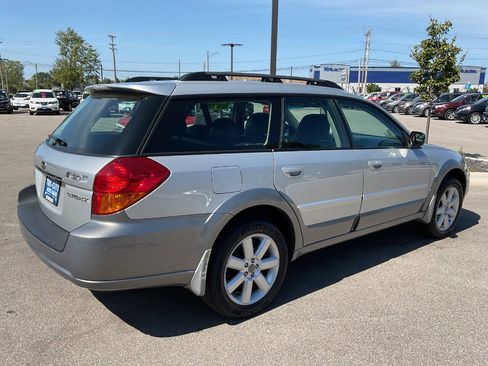 Used 2006 Subaru Outback 2.5i Limited AWD/4WD image 7