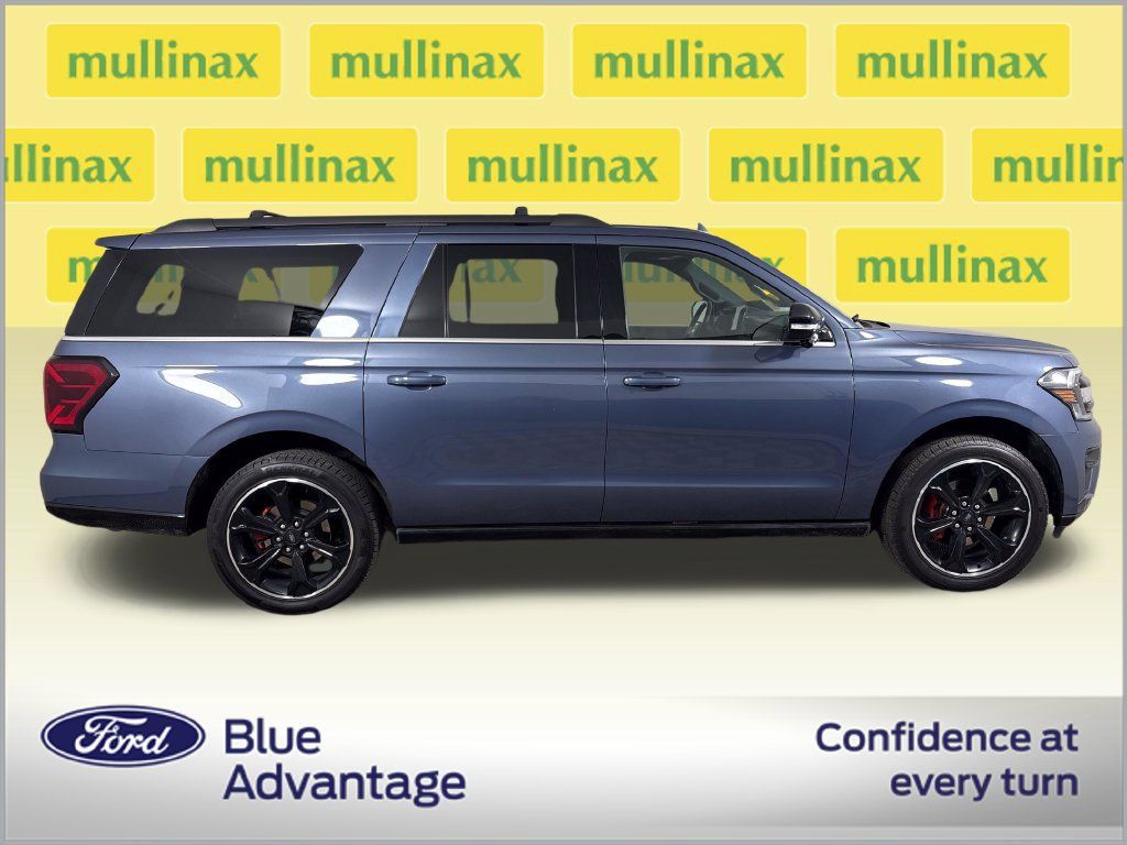 Certified 2023 Ford Expedition Max Limited RWD image 2