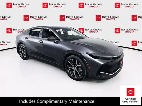 Certified 2023 Toyota Crown AWD/4WD image 3