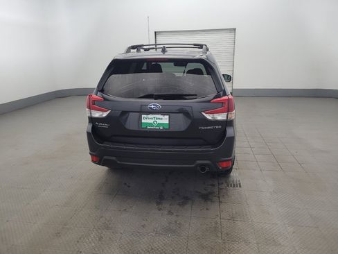 Used 2019 Subaru Forester Limited AWD/4WD image 7