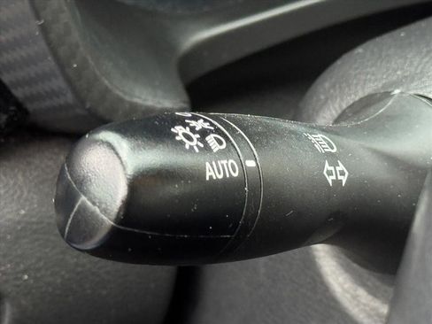 Used 2023 Nissan Sentra SV image 23