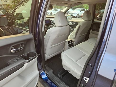 Used 2023 Honda Ridgeline RTL image 17