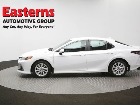 Used 2023 Toyota Camry LE FWD image 59