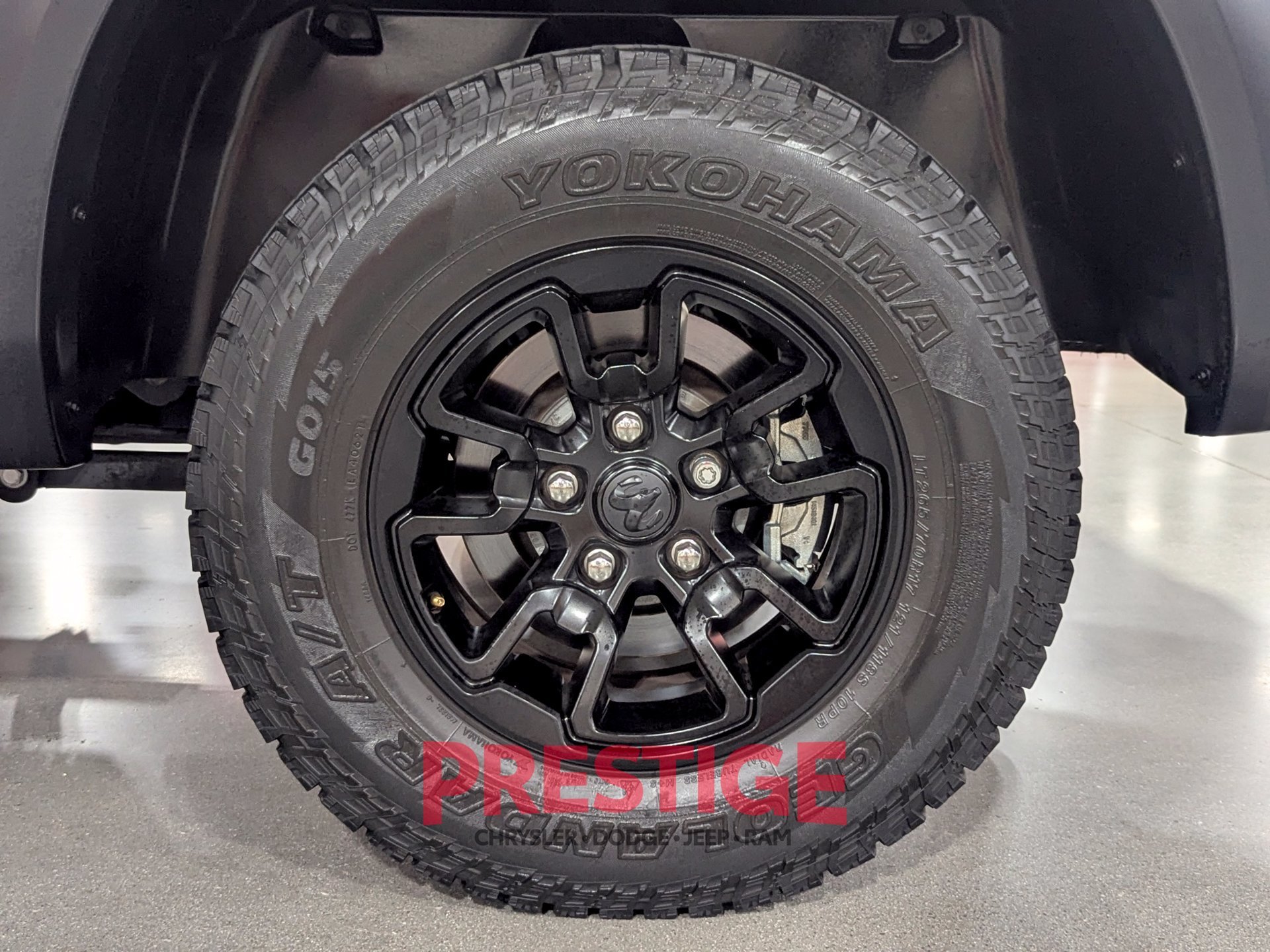 Used 2021 RAM 1500 Warlock w/ Warlock Decor Package AWD/4WD image 18