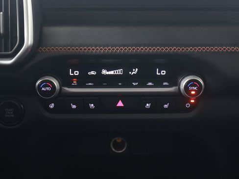 Certified 2025 MAZDA CX-50 AWD 2.5 Turbo w/ Accent Package image 23