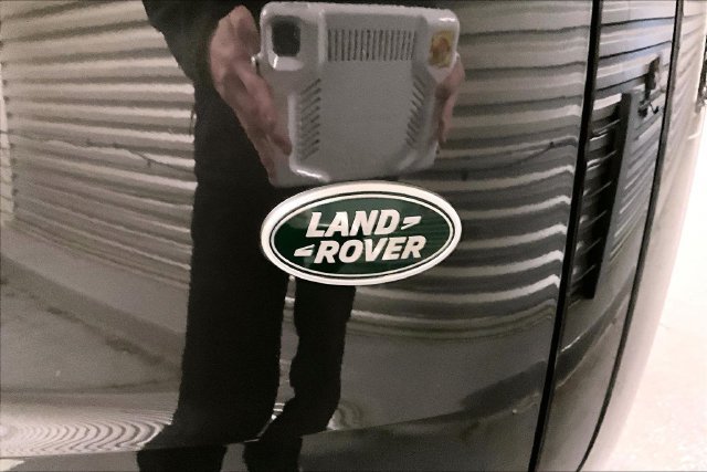 Certified 2023 Land Rover Range Rover SE AWD/4WD image 32