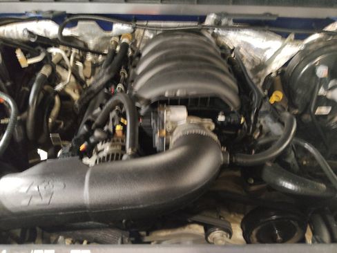 Used 2018 Chevrolet Silverado 1500 LT w/ All Star Edition image 30