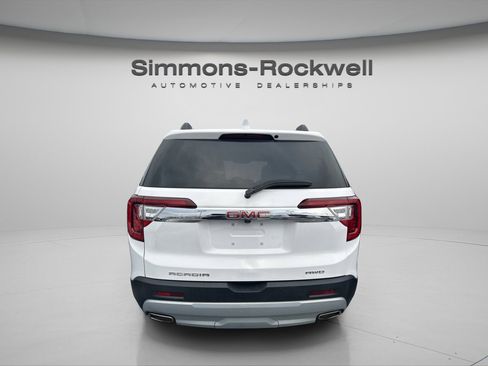 Used 2023 GMC Acadia SLT image 5