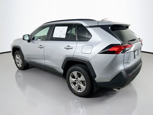 Used 2025 Toyota RAV4 XLE w/ Convenience Package FWD image 8