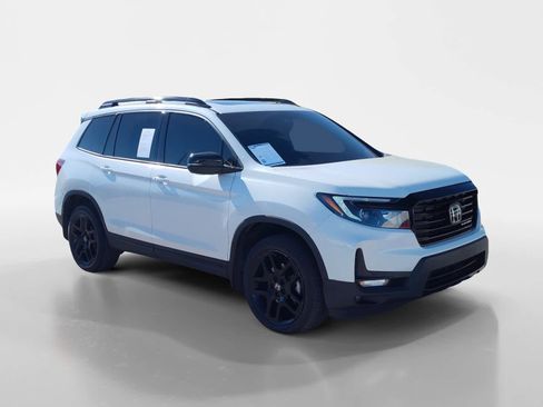 Used 2024 Honda Passport Black Edition image 14