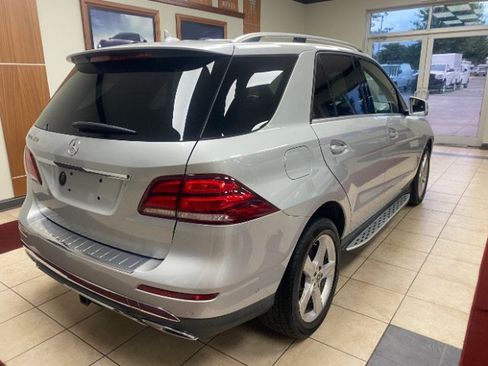 Used 2018 Mercedes-Benz GLE 350 image 4