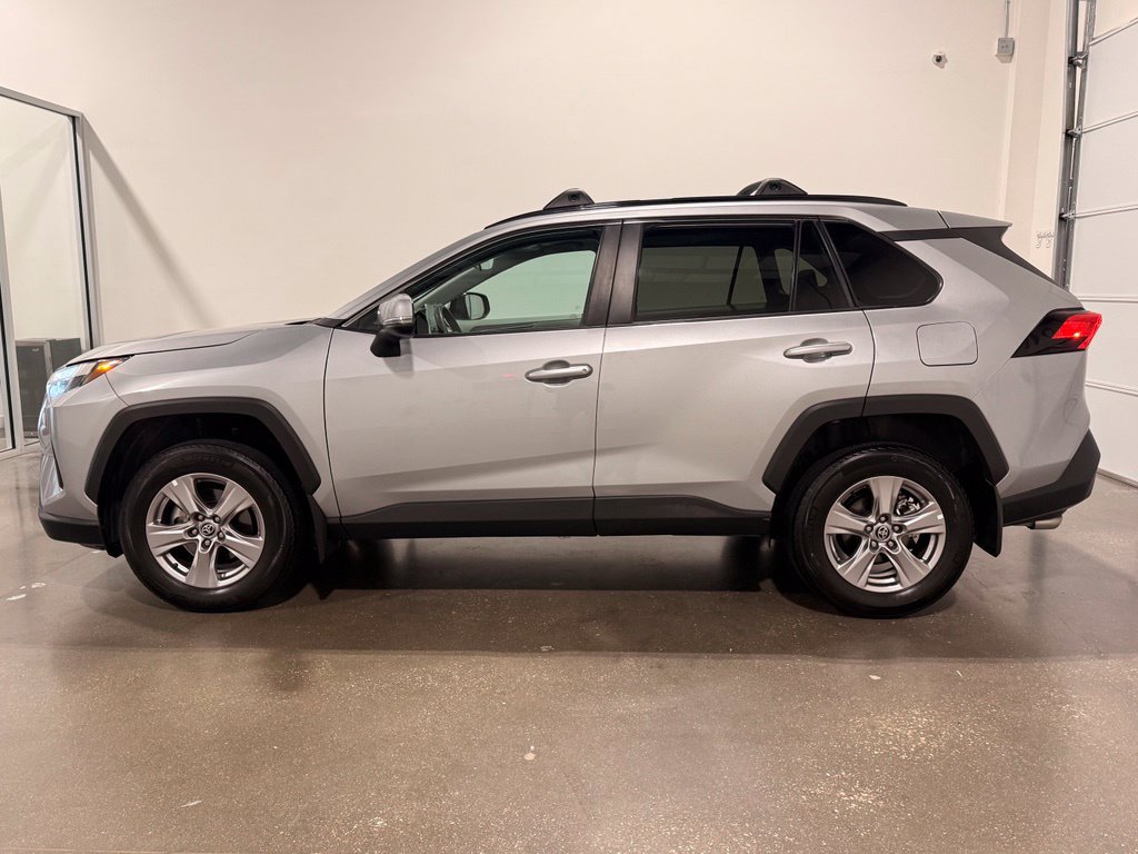 Used 2023 Toyota RAV4 XLE w/ Convenience Package FWD image 8