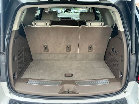 Used 2023 GMC Yukon Denali RWD image 21