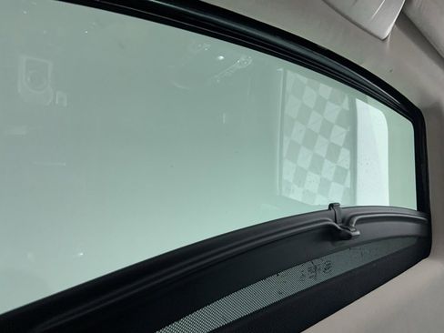 Used 2016 Land Rover LR4 HSE LUX image 29