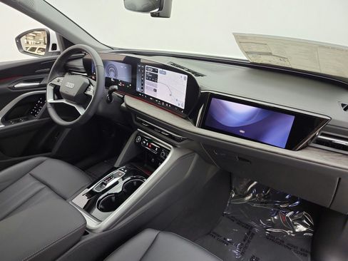 New 2026 Audi Q5 Premium Plus AWD/4WD image 14