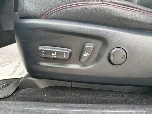 Used 2020 Toyota 4Runner TRD Off-Road Premium image 17