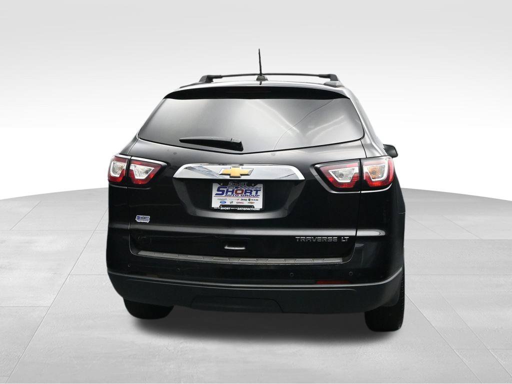 Used 2016 Chevrolet Traverse LT FWD image 4