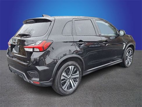 Used 2025 Mitsubishi Outlander Sport AWD image 4