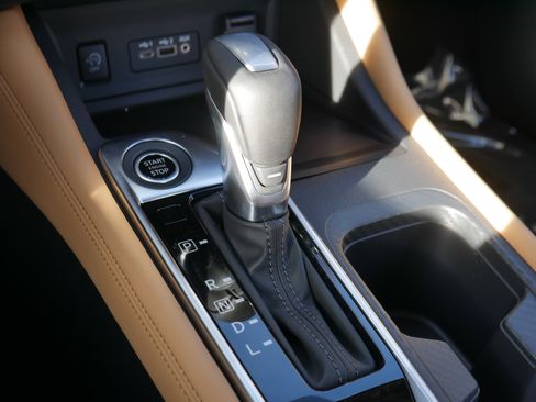 New 2025 Nissan Sentra SV w/ SV Premium Package image 15