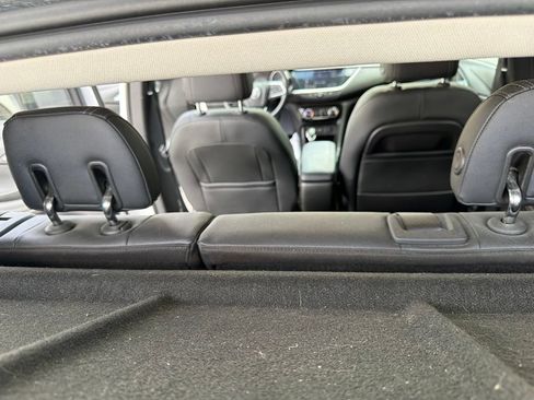 Used 2021 Buick Encore GX Preferred FWD image 12
