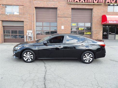 Used 2022 Nissan Altima 2.5 S image 4