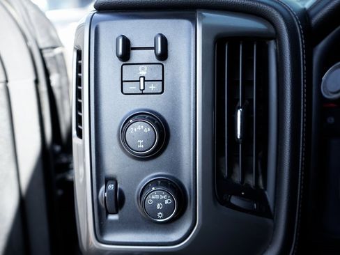 Used 2018 Chevrolet Silverado 3500 High Country w/ Duramax Plus Package image 23