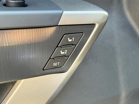 Certified 2026 Toyota Sequoia Platinum AWD/4WD image 19
