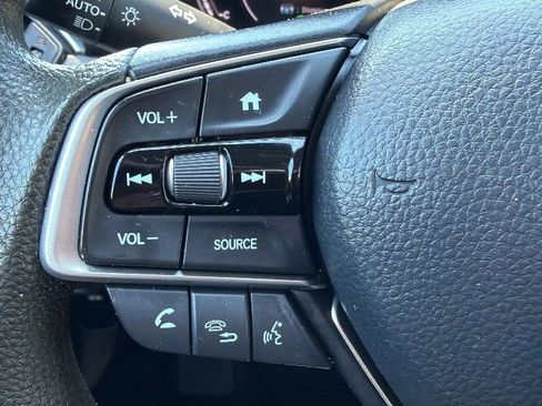 Used 2020 Honda Accord LX image 12