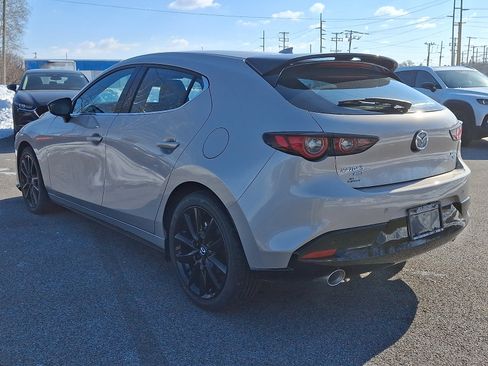 New 2026 MAZDA MAZDA3 Hatchback w/Premium Plus Pkg AWD/4WD image 4