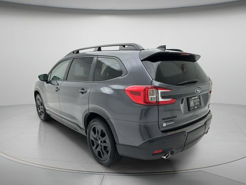 Used 2024 Subaru Ascent Onyx Edition AWD/4WD image 6