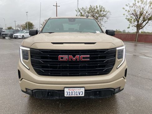 Used 2023 GMC Sierra 1500 Elevation image 2