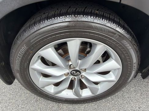 Used 2020 INFINITI QX50 Essential w/ Convenience Package AWD/4WD image 17