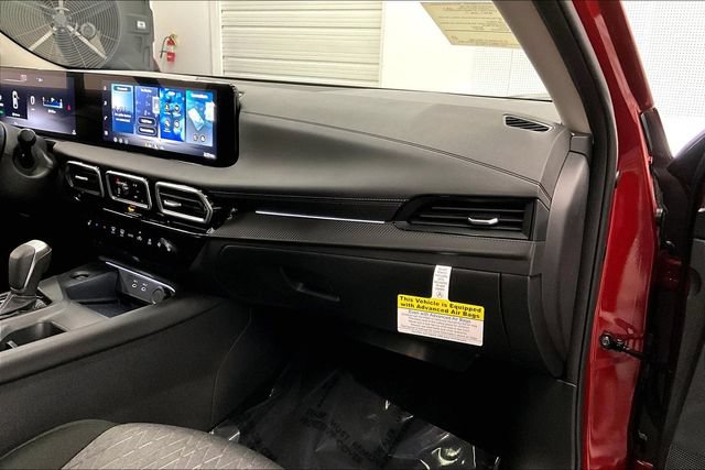 New 2026 Nissan Sentra SV w/ SV Convenience Package FWD image 34