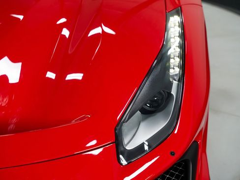 Used 2020 Ferrari 488 Pista Spider image 15